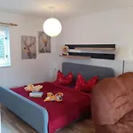 Zur Alten 아파트