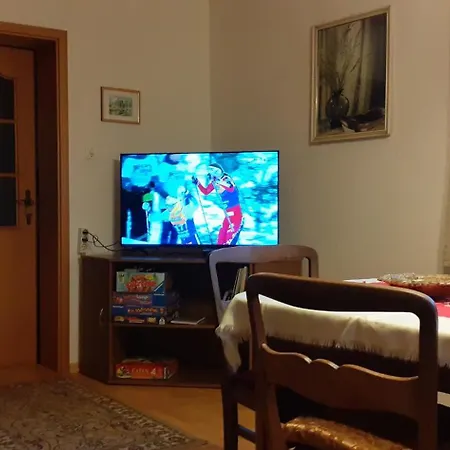 Zur Alten Апартаменты Бург