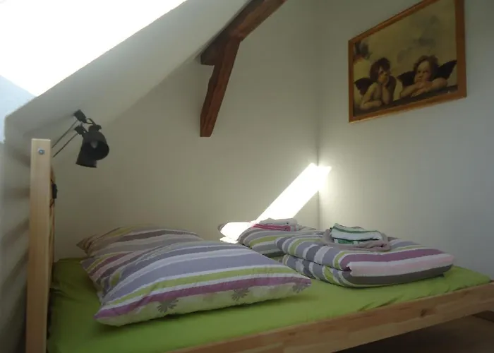 Zur Alten * بورغ